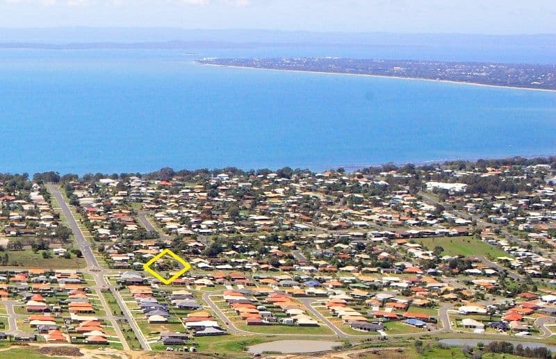2 Michelle Drive, POINT VERNON QLD 4655, Point Vernon - Thumbnail 7
