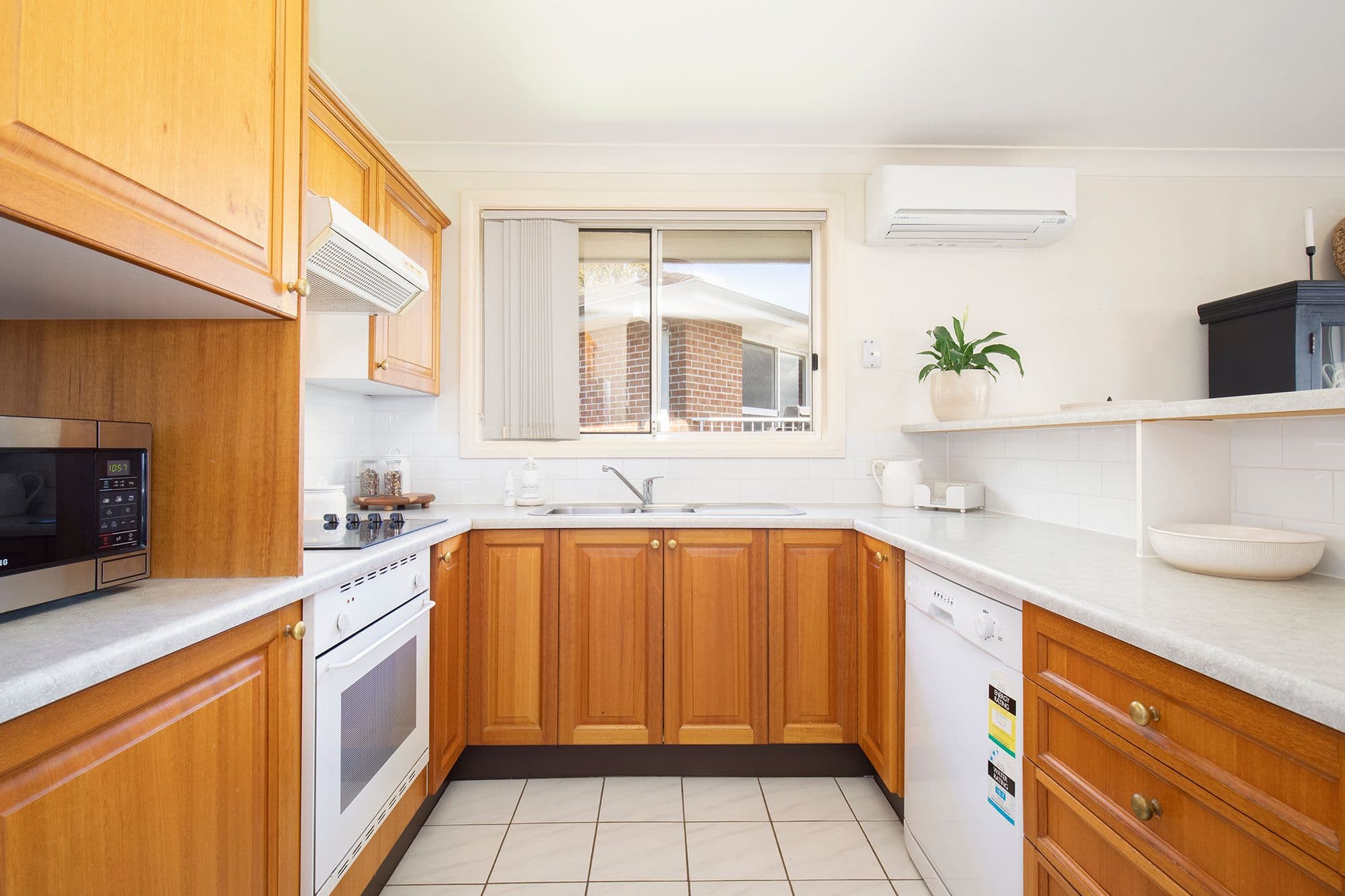 92 Curry Street, Merewether NSW 2291, Merewether - Thumbnail 3