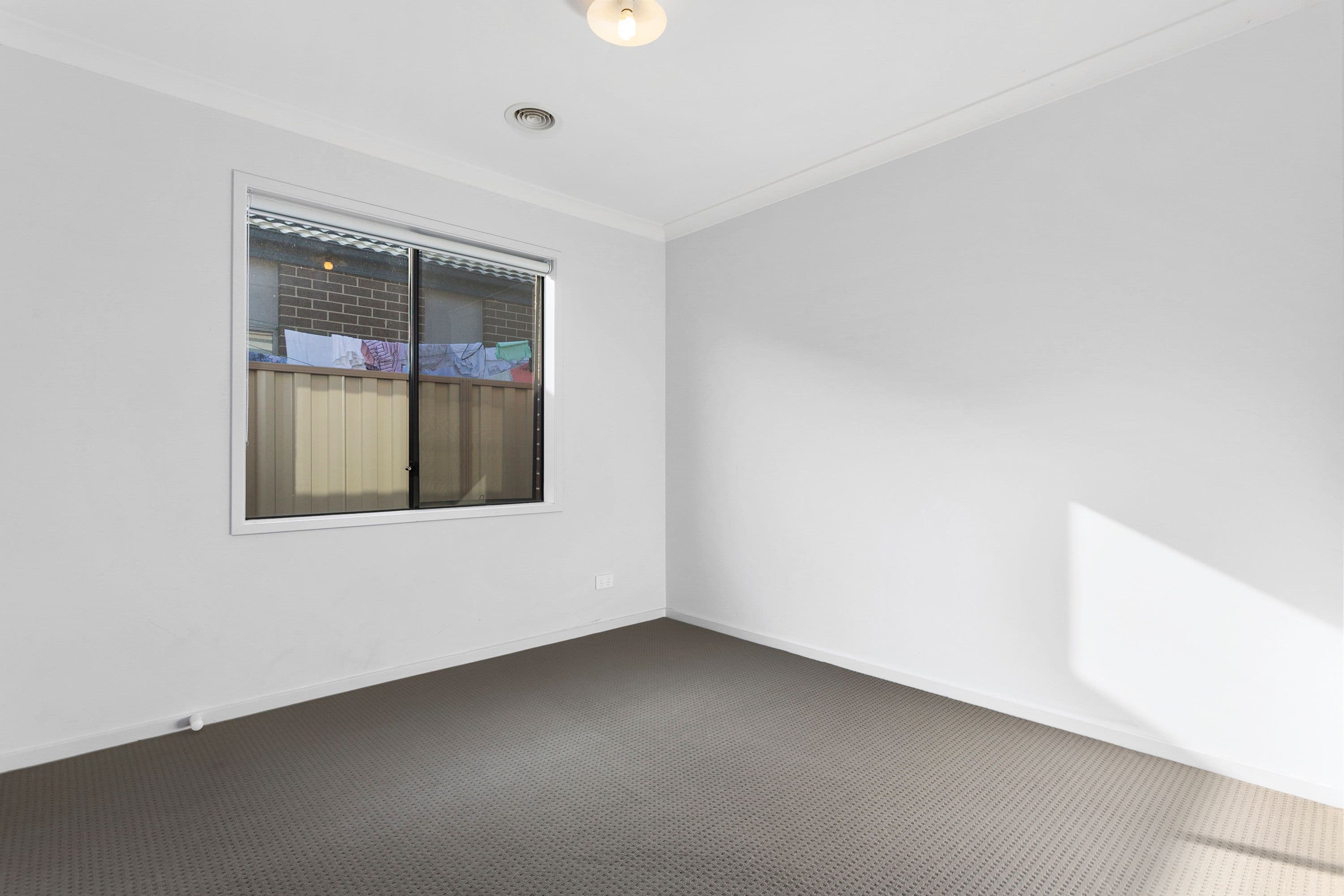 7 Isabel Street, Pakenham VIC 3810, Pakenham - Thumbnail 6