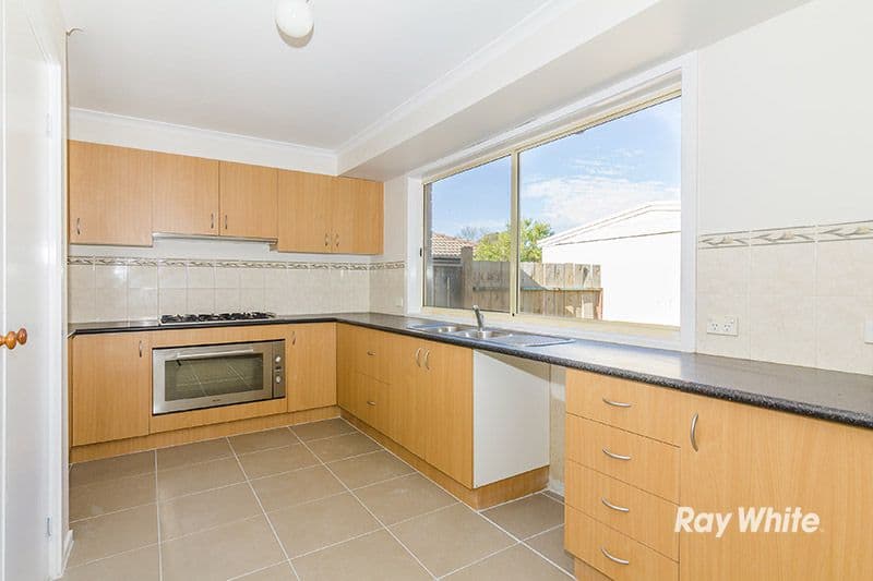 10 Gregory Court, Cranbourne North VIC 3977, Cranbourne North - Thumbnail 5