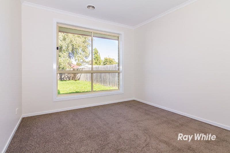 10 Gregory Court, Cranbourne North VIC 3977, Cranbourne North - Thumbnail 7