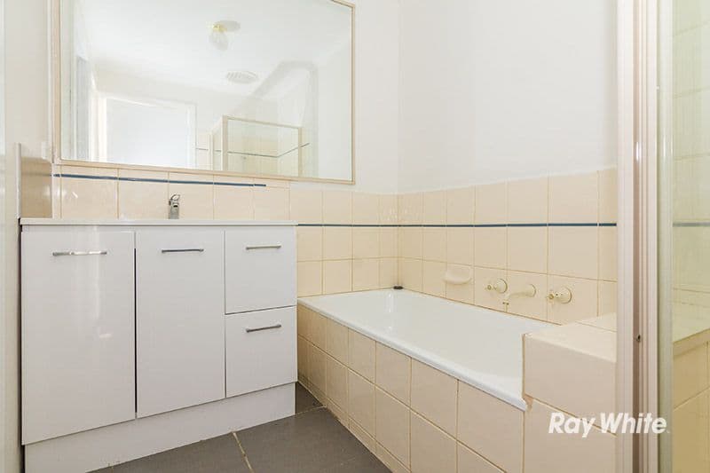 10 Gregory Court, Cranbourne North VIC 3977, Cranbourne North - Thumbnail 8