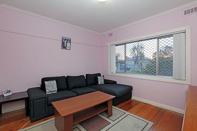 29 Gellibrand Crescent, RESERVOIR VIC 3073, Reservoir - Thumbnail 3