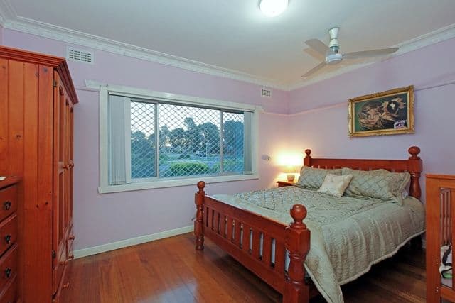 29 Gellibrand Crescent, RESERVOIR VIC 3073, Reservoir - Thumbnail 5