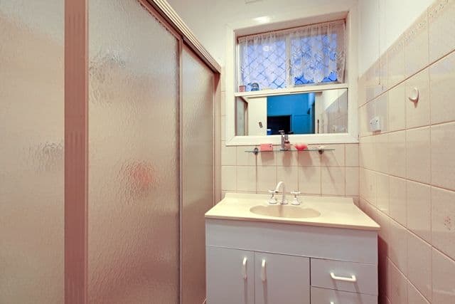 29 Gellibrand Crescent, RESERVOIR VIC 3073, Reservoir - Thumbnail 6
