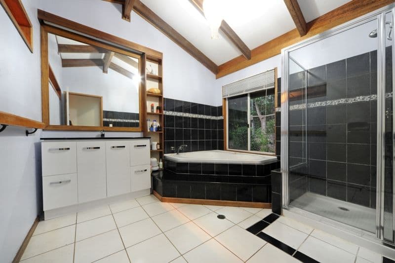 267 Sugarloaf Road, SUGARLOAF QLD 4800, Sugarloaf - Thumbnail 7