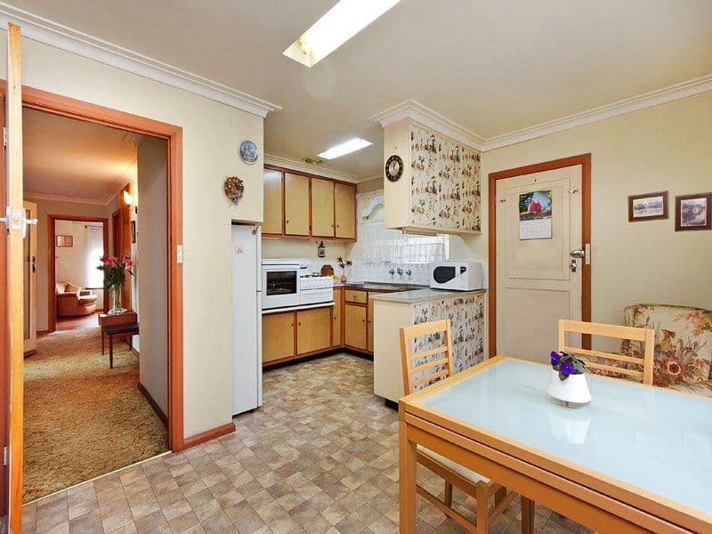47 Jacks Avenue, DINGLEY VILLAGE VIC 3172, Dingley Village - Thumbnail 4
