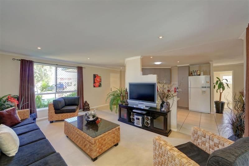 32 Sandhills  Drive, Bargara QLD 4670, Bargara - Thumbnail 2