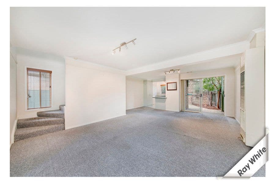 25 Henderson Road, QUEANBEYAN NSW 2620, Queanbeyan - Thumbnail 2