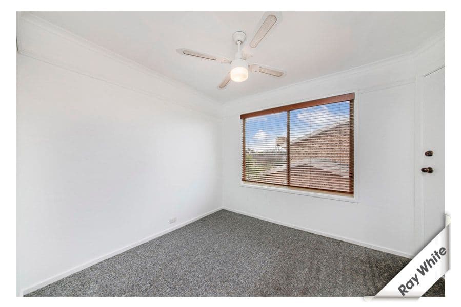 25 Henderson Road, QUEANBEYAN NSW 2620, Queanbeyan - Thumbnail 6