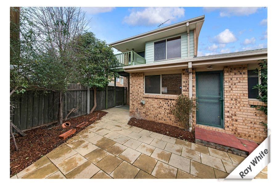 25 Henderson Road, QUEANBEYAN NSW 2620, Queanbeyan - Thumbnail 8