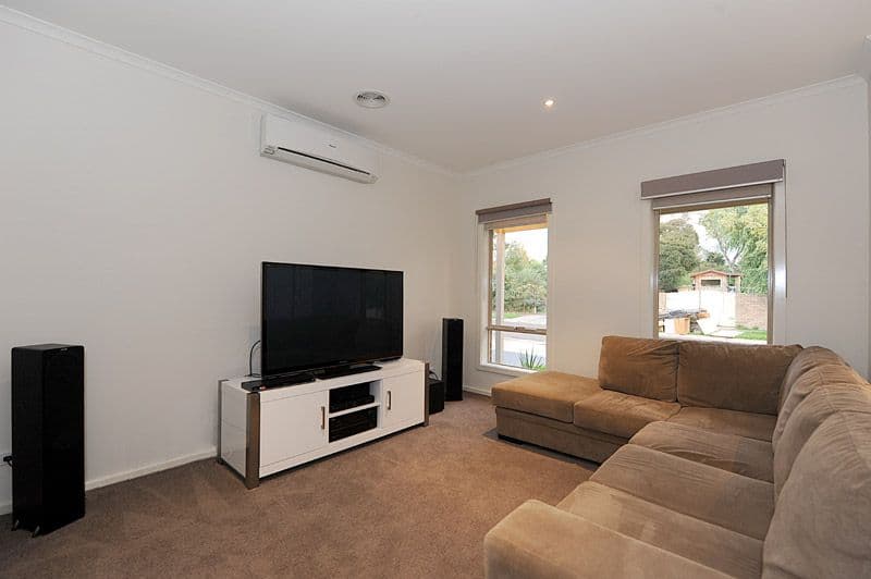 1B Cousin Drive, WANTIRNA SOUTH VIC 3152, Wantirna South - Thumbnail 3