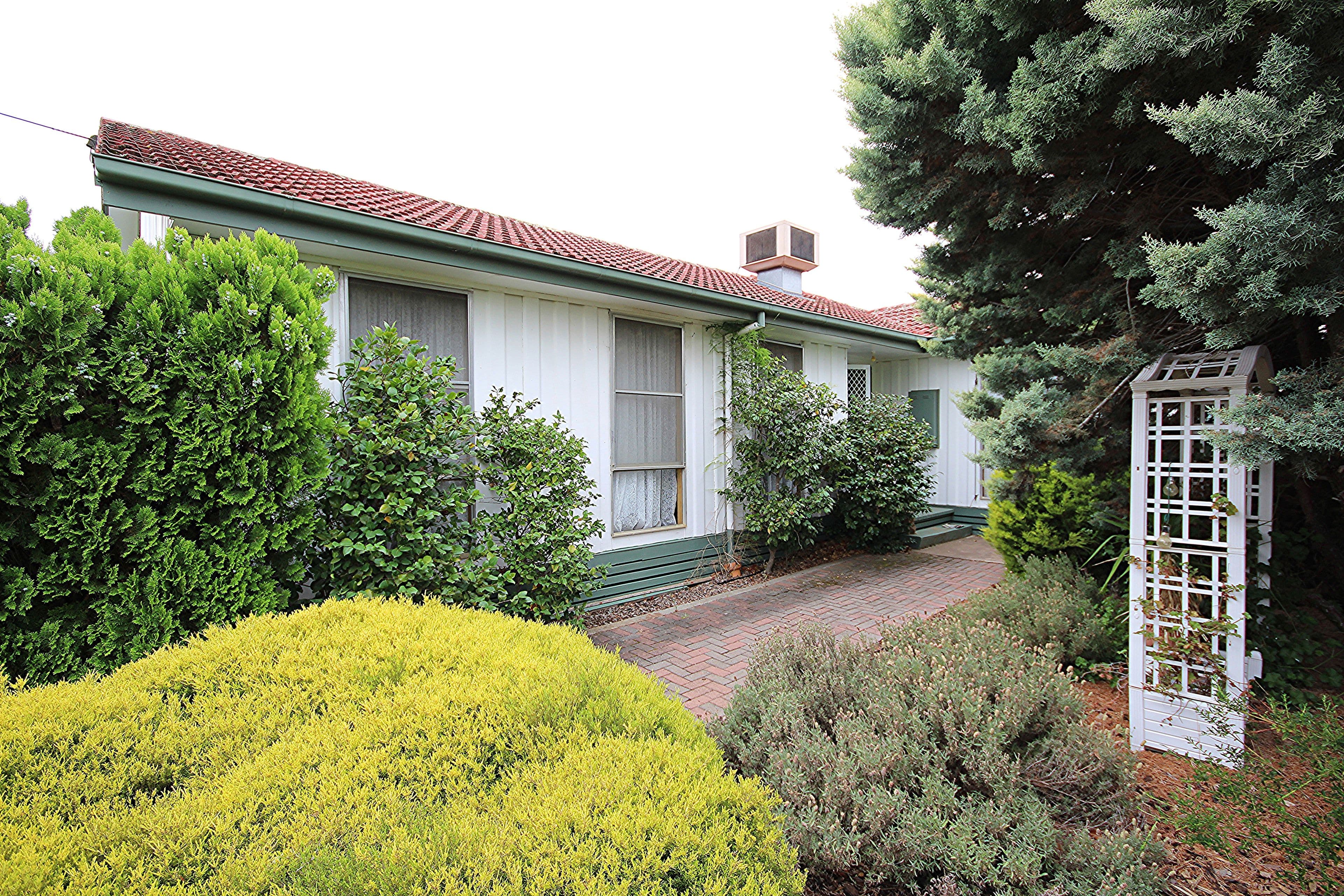 14 Felstead Avenue, Horsham VIC 3400, Horsham - Image 1