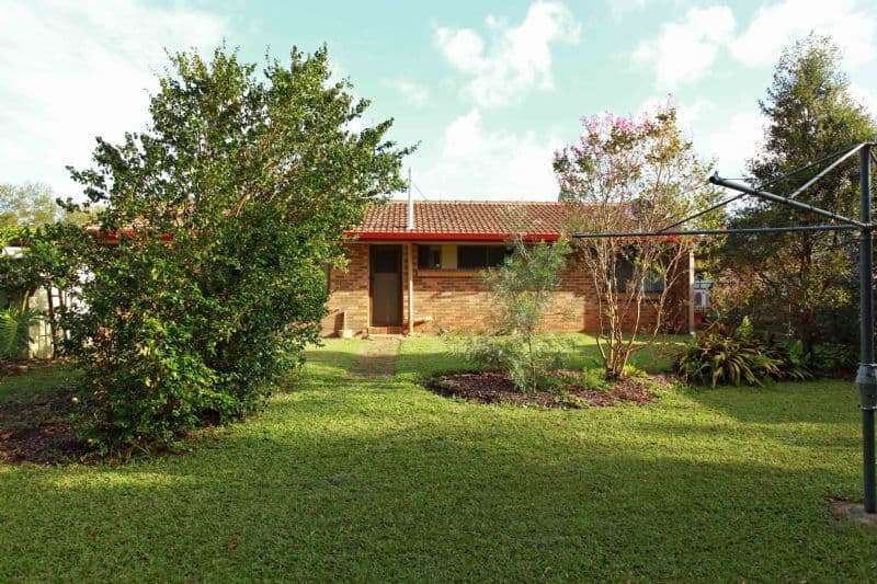 16 Chestnut Crescent, VICTORIA POINT QLD 4165, Victoria Point - Thumbnail 2