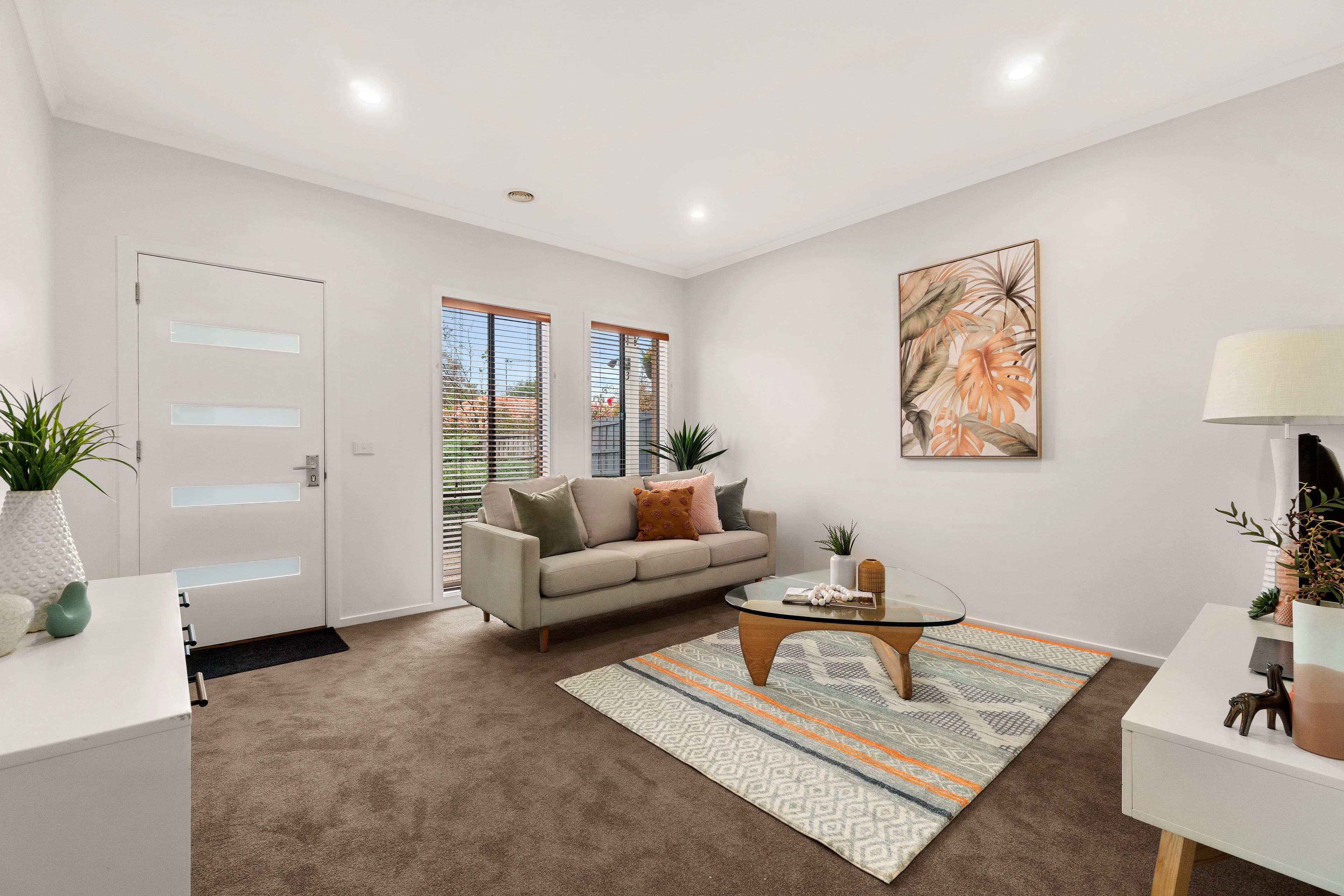 20 Farnham Road, Bayswater VIC 3153, Bayswater - Thumbnail 2