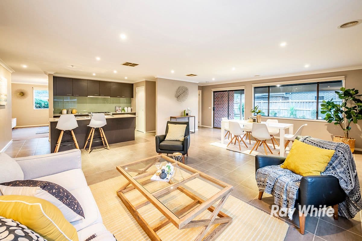 42 Freshwater Boulevard, Lyndhurst VIC 3975, Lyndhurst - Thumbnail 2
