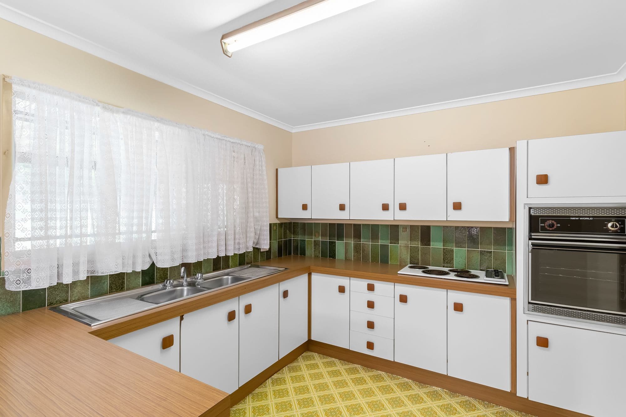 16 Bardot Street, McDowall QLD 4053, McDowall - Thumbnail 6