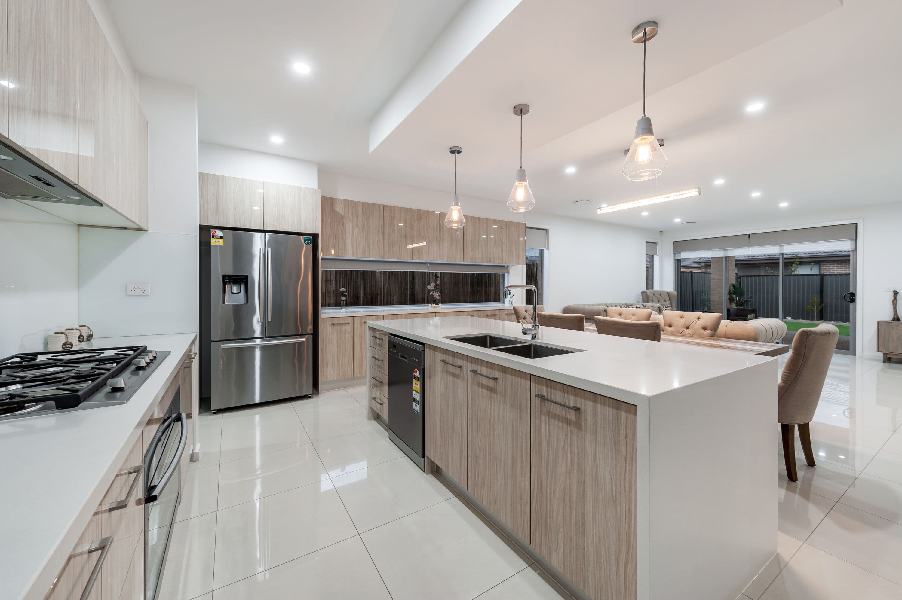 60 Streamside Drive, Craigieburn VIC 3064, Craigieburn - Thumbnail 3