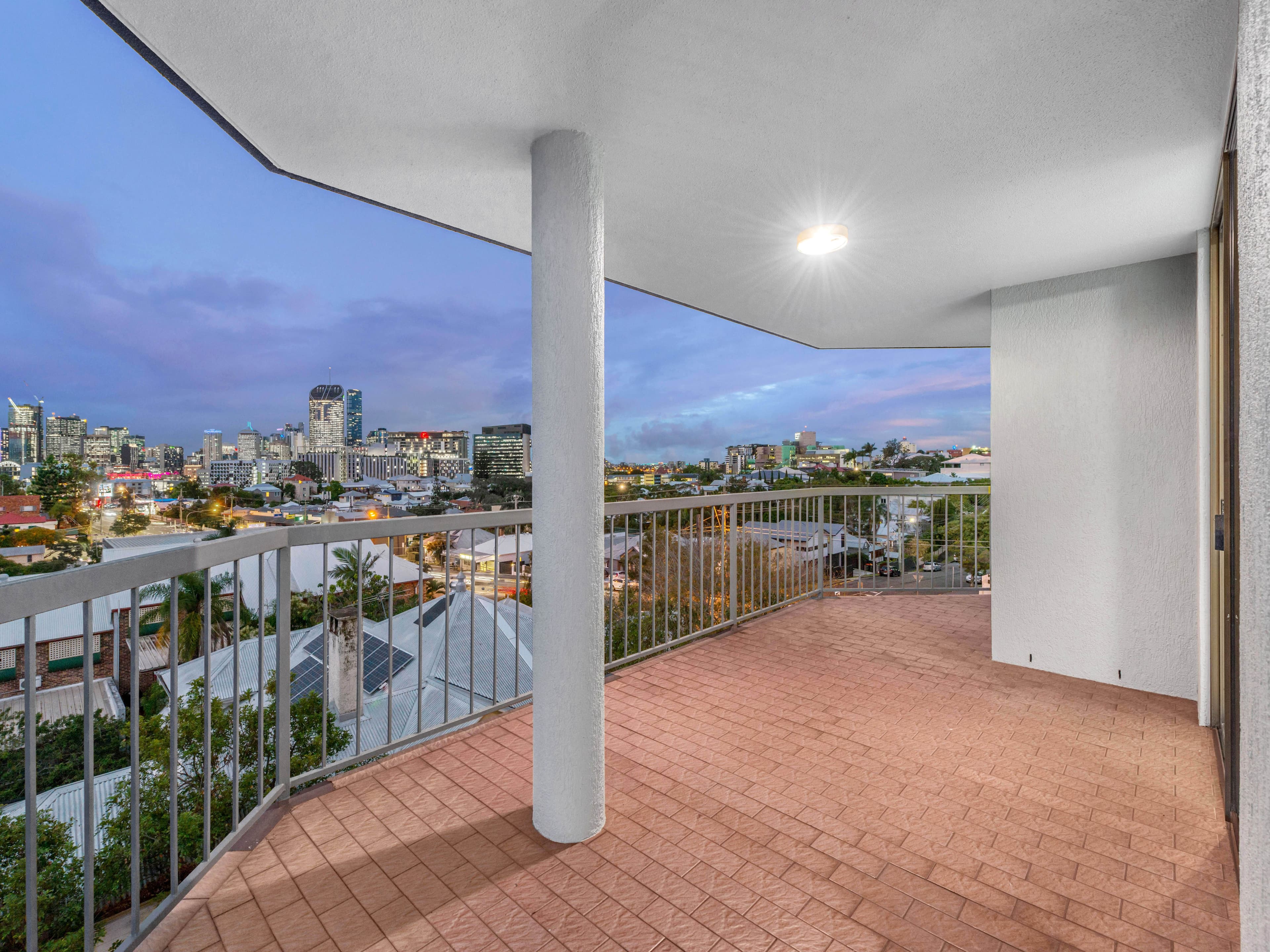 67 Gladstone Road, Highgate Hill QLD 4101, Highgate Hill - Thumbnail 2