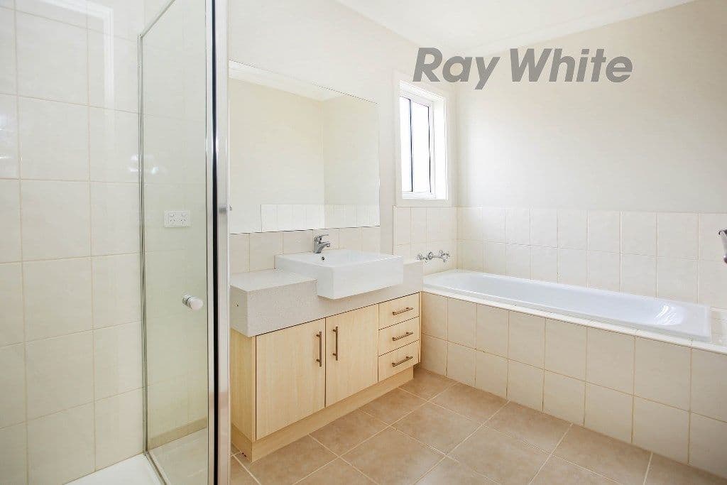 33 Bliss Street, Point Cook VIC 3030, Point Cook - Thumbnail 8