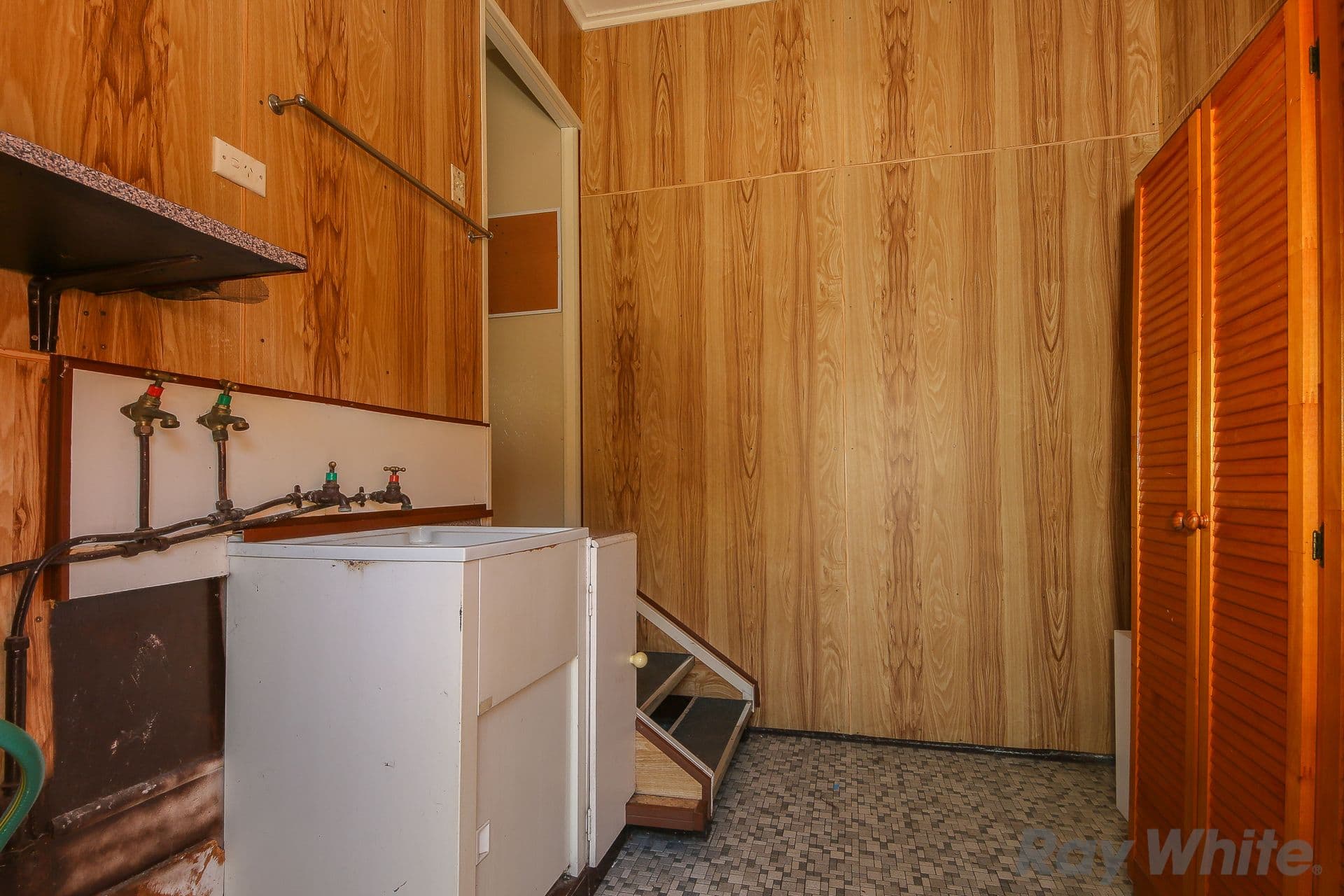 38 Bailey Street, Woody Point QLD 4019, Woody Point - Thumbnail 6