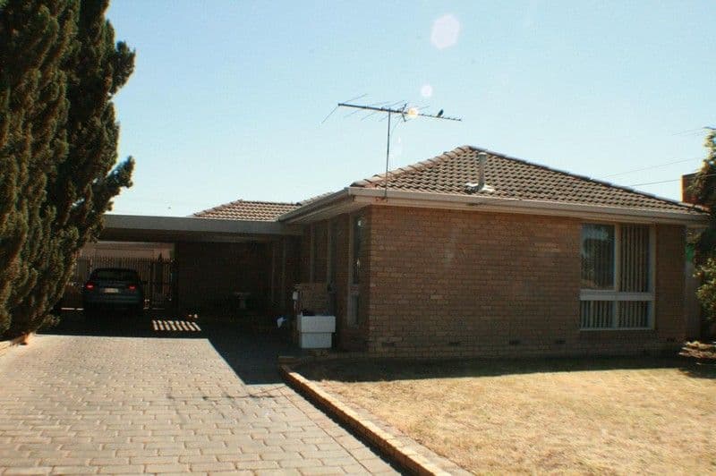 3 MacQuarie Street, MELTON VIC 3337, Melton - Image 1