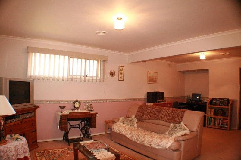 3 MacQuarie Street, MELTON VIC 3337, Melton - Thumbnail 4