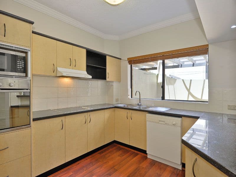 159 SYDNEY Street, New Farm QLD 4005, New Farm - Thumbnail 3