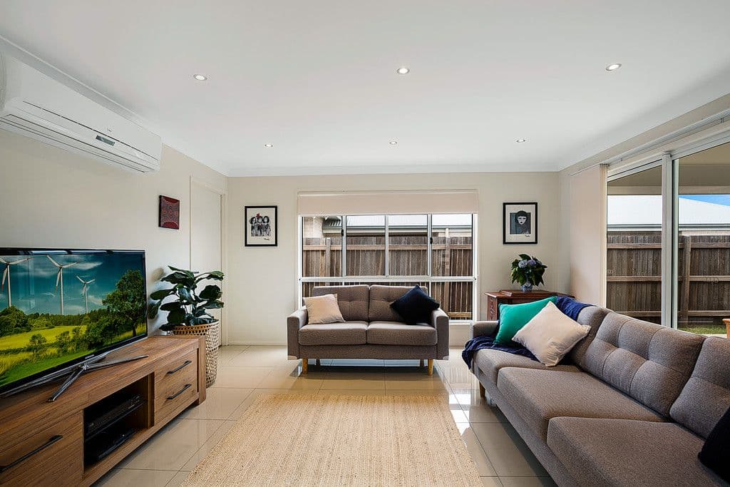 38 Pugh Street, Middle Ridge QLD 4350, Middle Ridge - Thumbnail 3