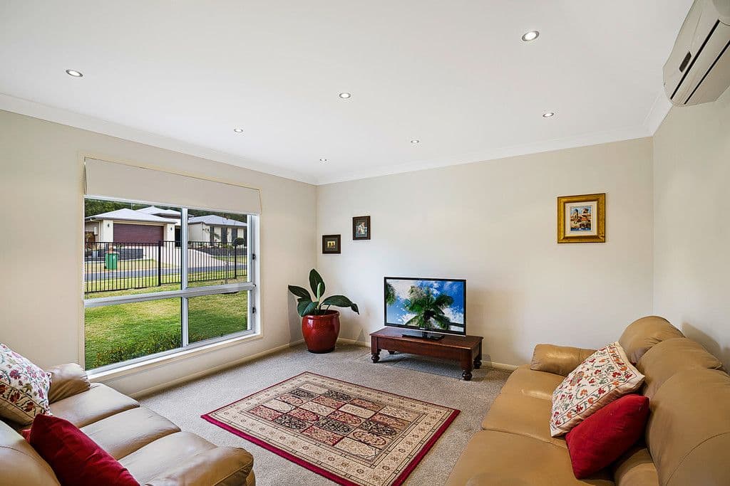 38 Pugh Street, Middle Ridge QLD 4350, Middle Ridge - Thumbnail 6