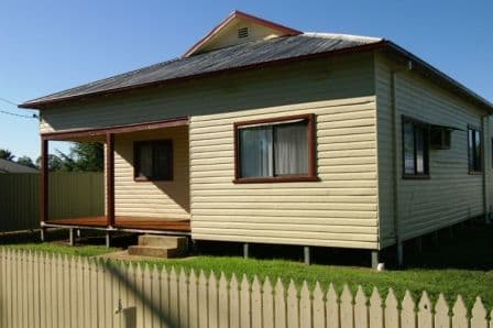 70 Pell Street, HOWLONG NSW 2643, Howlong - Image 1
