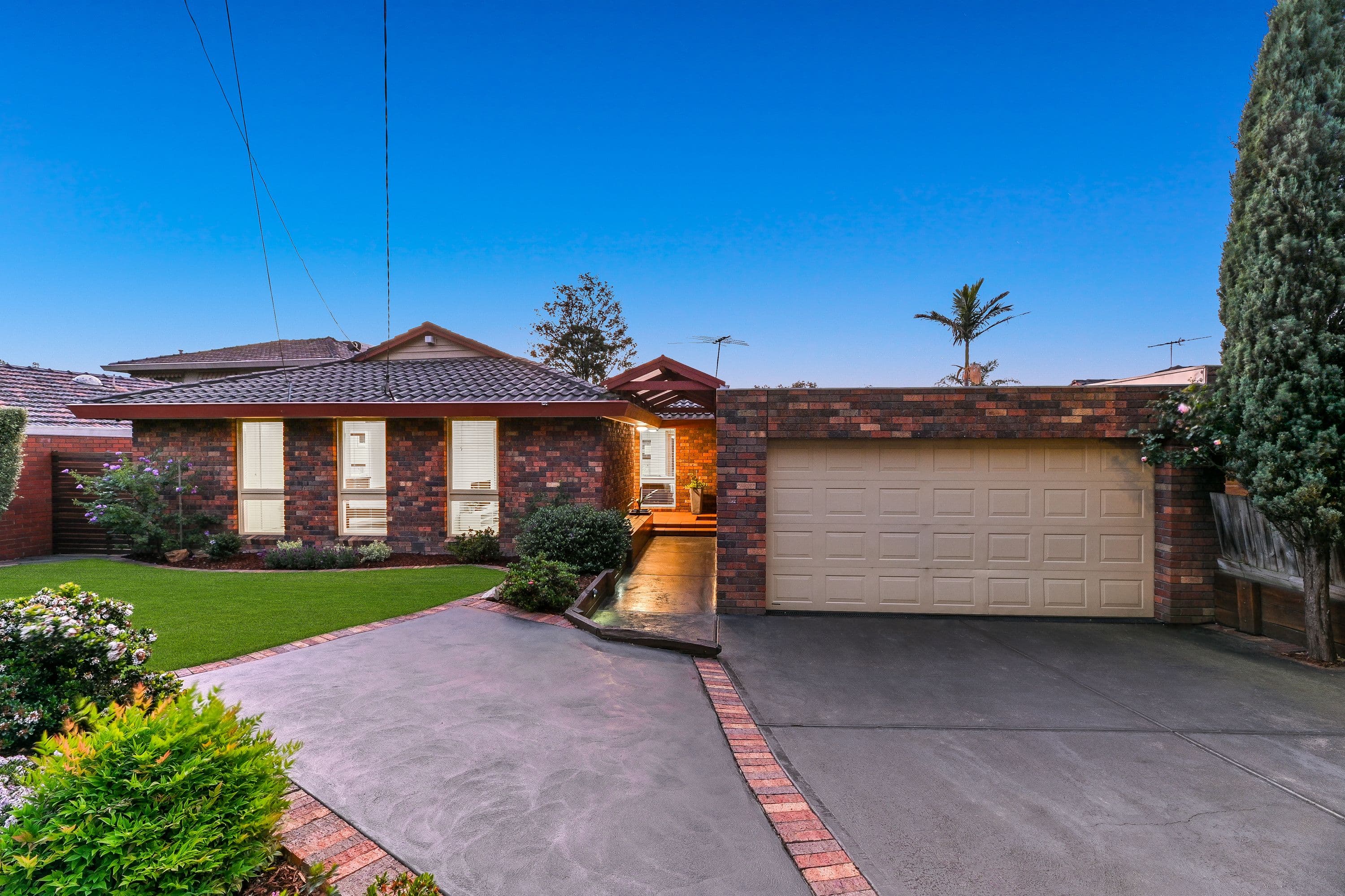 18 Minerva Crescent, Vermont South VIC 3133, Vermont South - Image 1