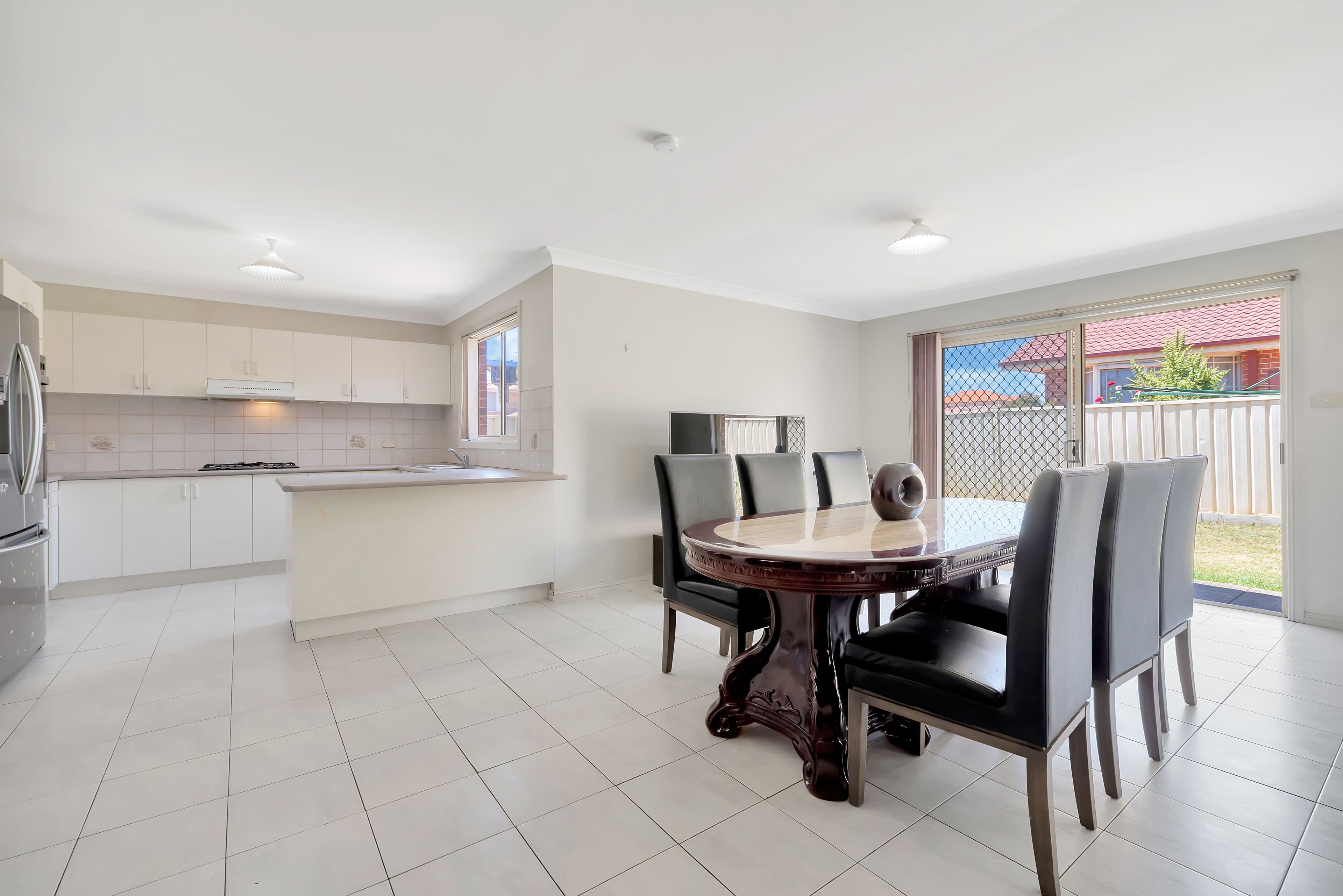 2 Lord Howe Drive, Green Valley - Thumbnail 4