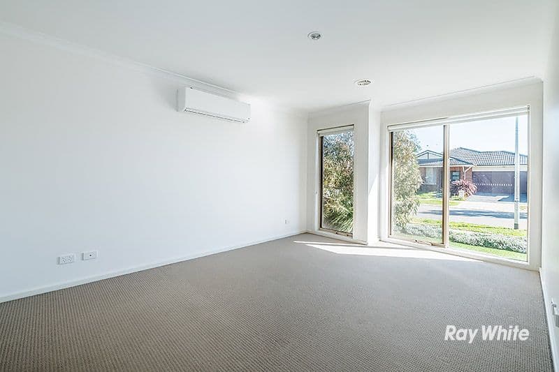 67 Brocker Street, Clyde North VIC 3978, Clyde North - Thumbnail 2