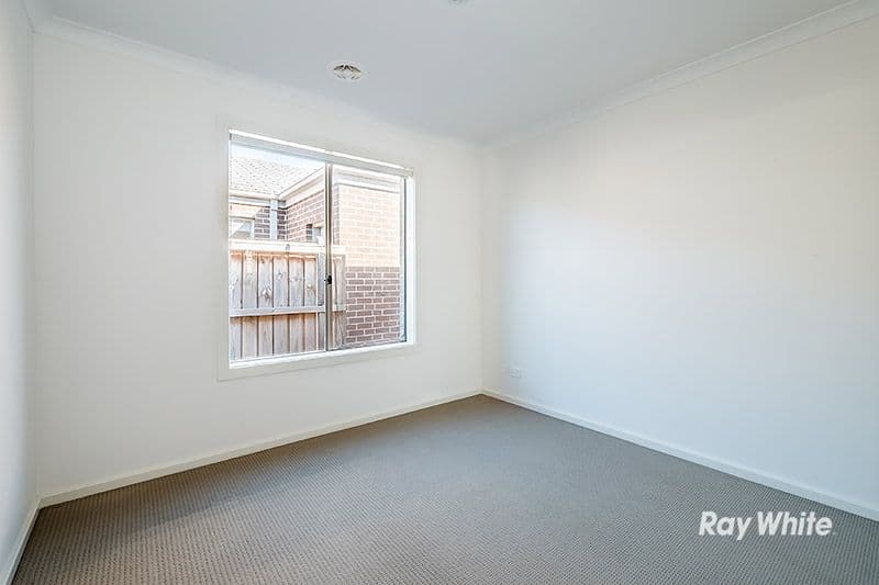 67 Brocker Street, Clyde North VIC 3978, Clyde North - Thumbnail 4