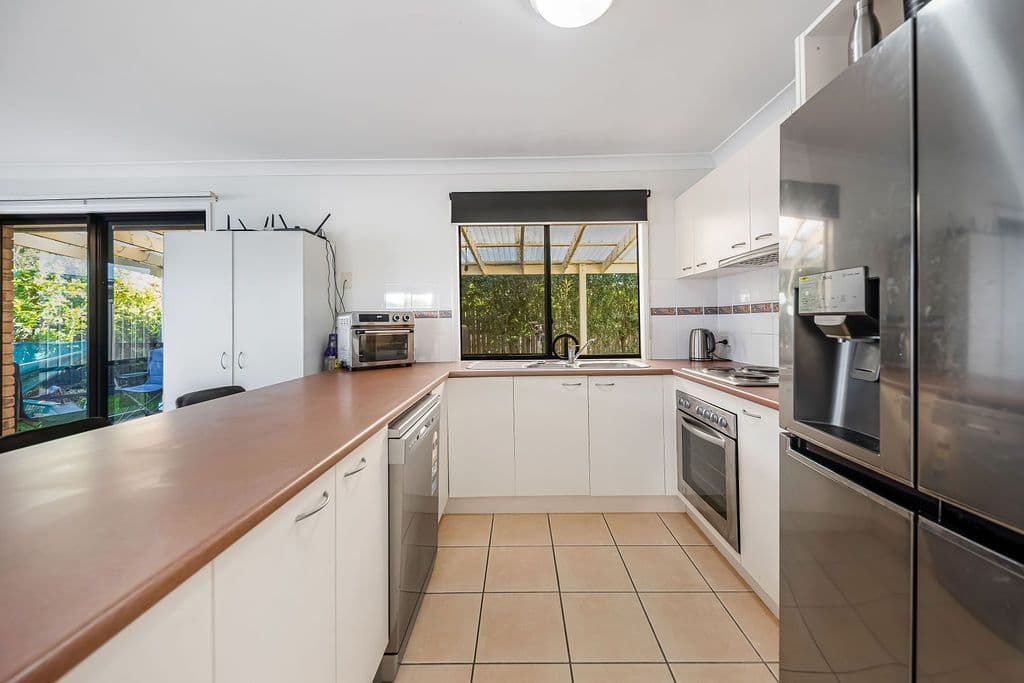 4 Mohr Close, Sippy Downs QLD 4556, Sippy Downs - Thumbnail 3