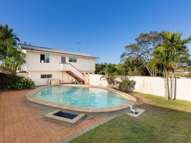 17 Edwin Street, Wynnum West QLD 4178, Wynnum West - Thumbnail 2
