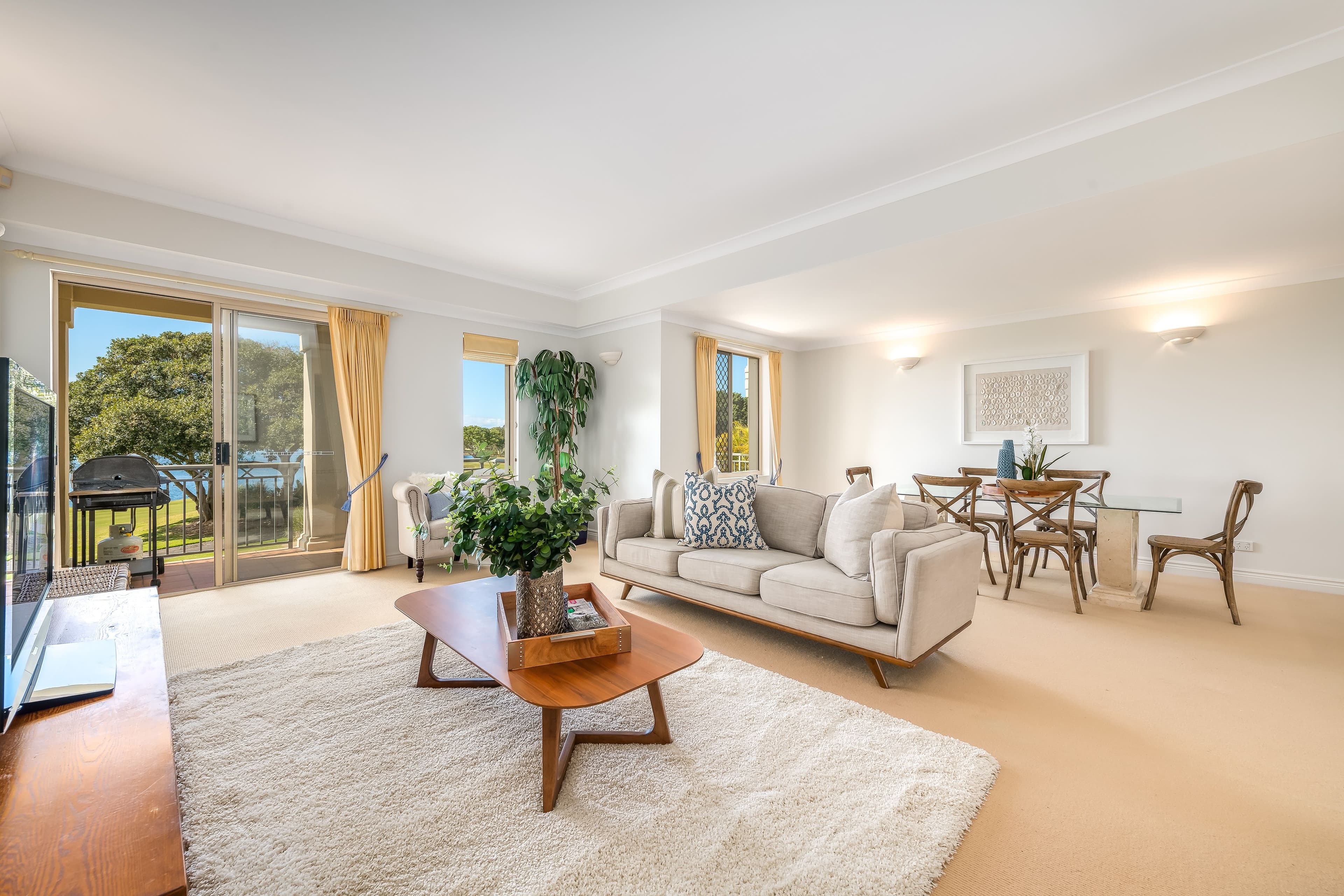 8334 Magnolia Drive East, Hope Island QLD 4212, Hope Island - Image 1