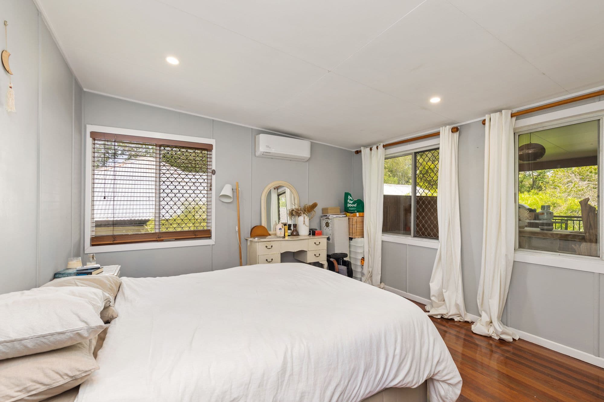 69 Irwin Terrace, Oxley QLD 4075, Oxley - Thumbnail 3