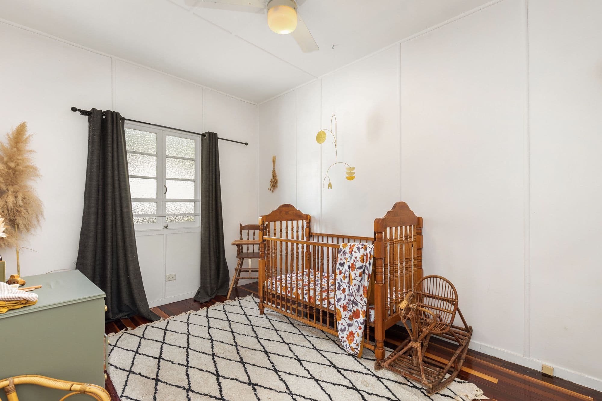 69 Irwin Terrace, Oxley QLD 4075, Oxley - Thumbnail 4