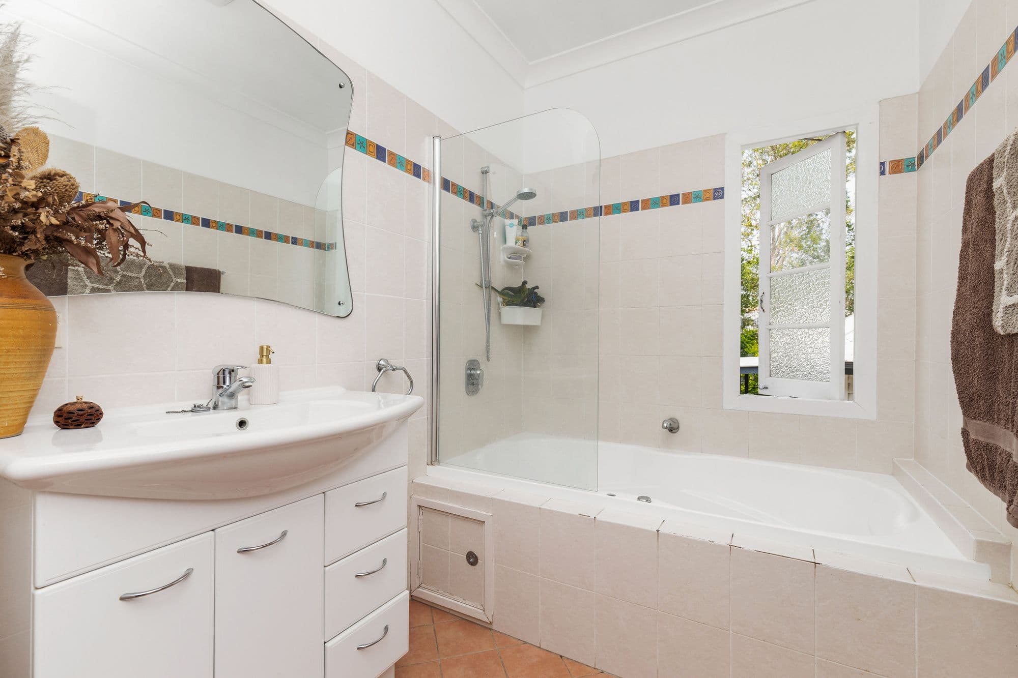 69 Irwin Terrace, Oxley QLD 4075, Oxley - Thumbnail 6