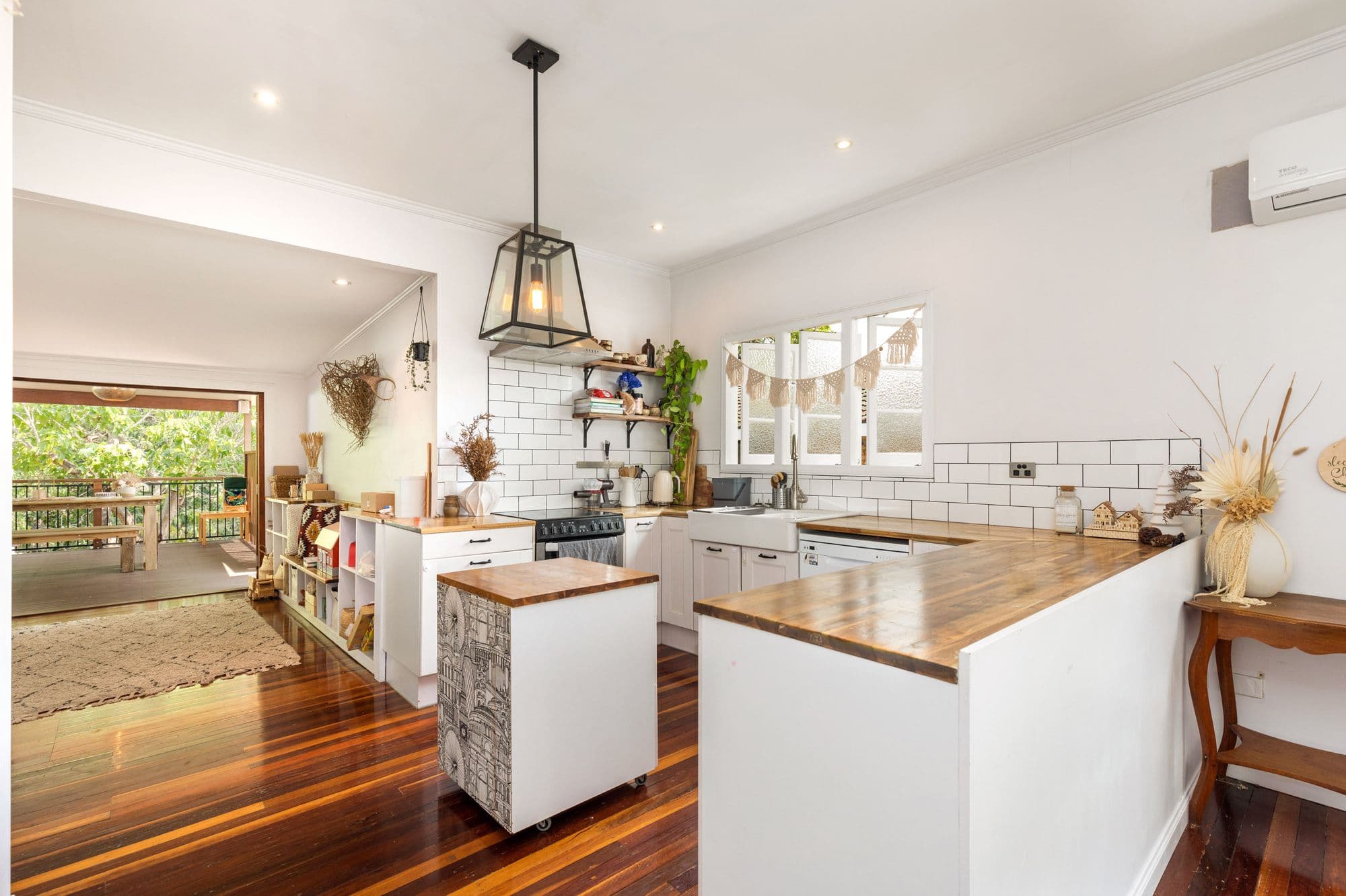 69 Irwin Terrace, Oxley QLD 4075, Oxley - Thumbnail 7
