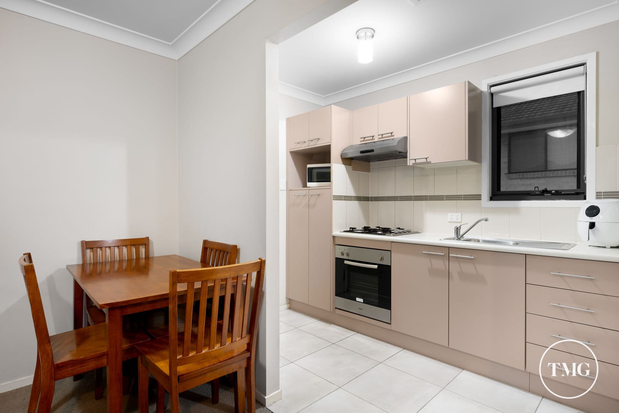 35 Stowe Avenue, Campbelltown NSW 2560, Campbelltown - Thumbnail 6