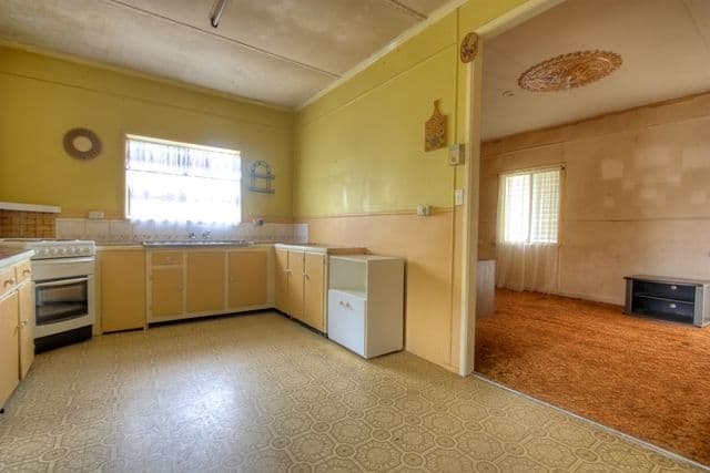 48 chubb Street, ONE MILE QLD 4305, One Mile - Thumbnail 5