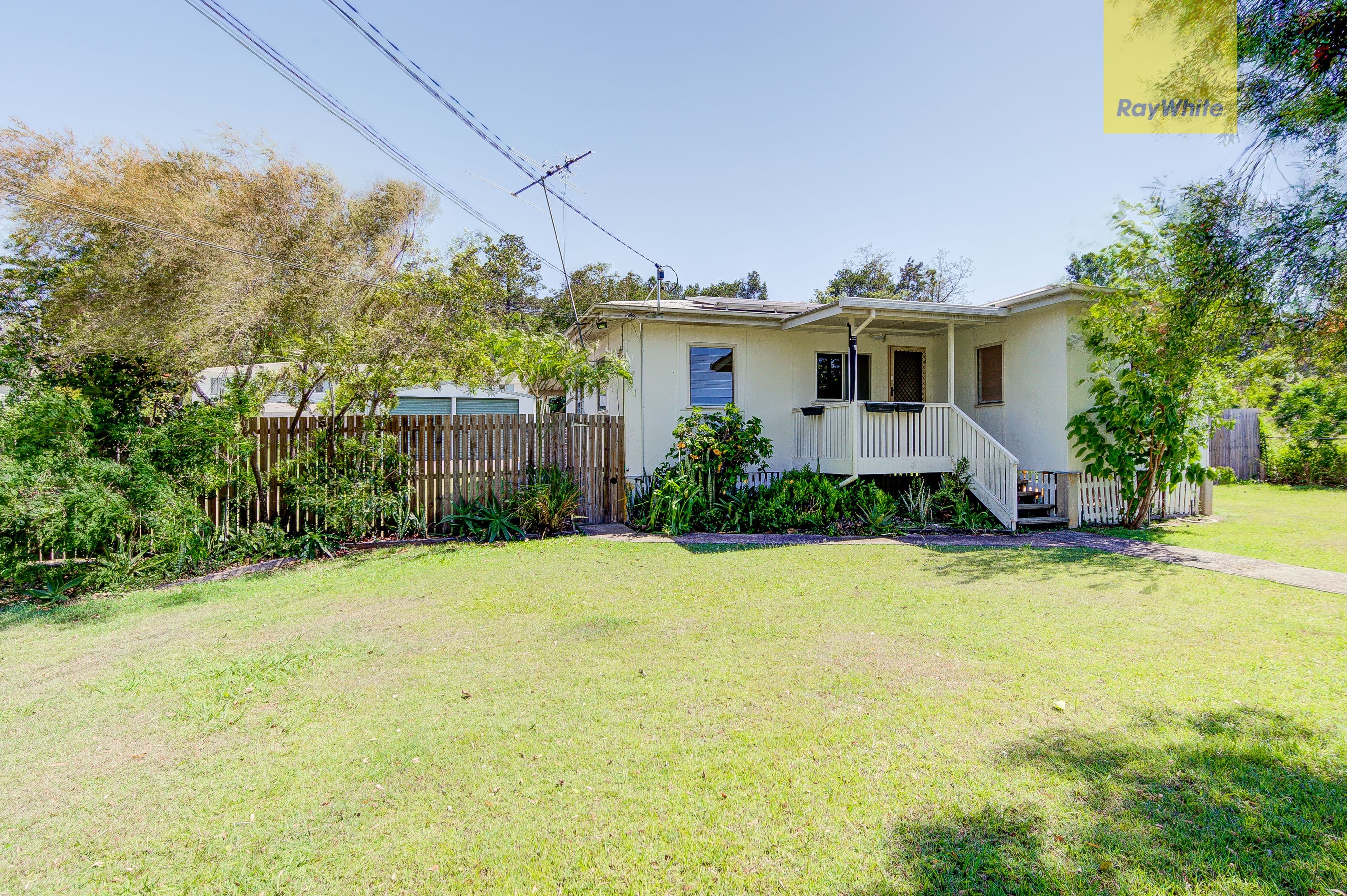 16 Juers Street, Kingston QLD 4114, Kingston - Thumbnail 4