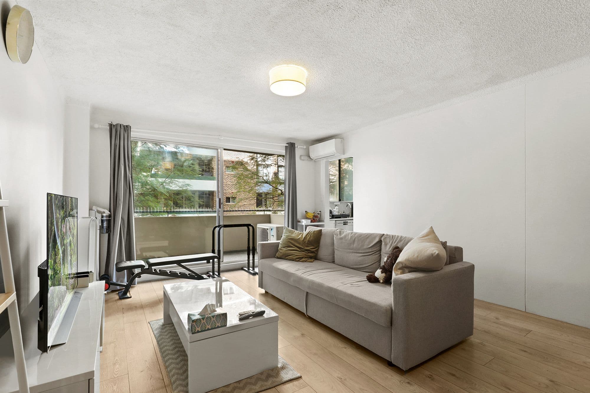 88 Albert Avenue, Chatswood NSW 2067, Chatswood - Thumbnail 2