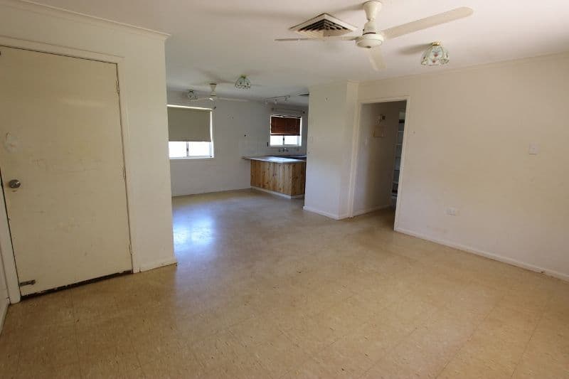 28 Gawthorne Drive, MILLARS WELL WA 6714, Millars Well - Thumbnail 8
