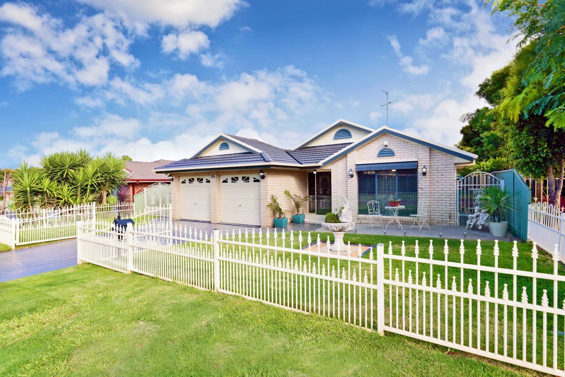 25 Brigadoon Avenue, Glenmore Park NSW 2745, Glenmore Park - Thumbnail 2
