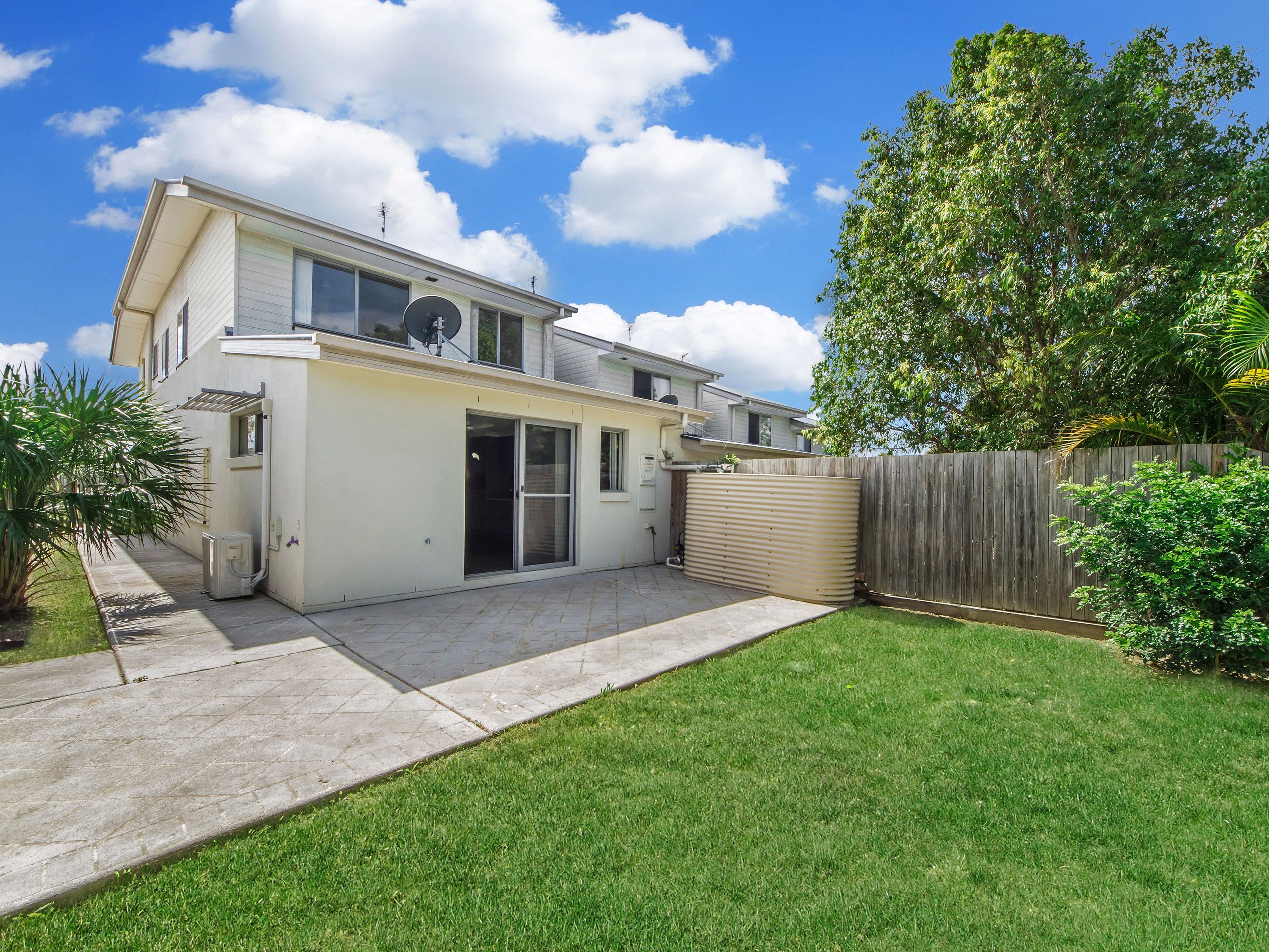 11 Pearl Street, Coomera QLD 4209, Coomera - Thumbnail 2