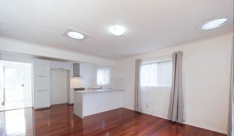 60 Ewing Road, Woodridge QLD 4114, Woodridge - Thumbnail 2